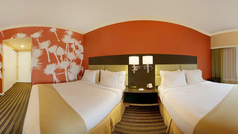 Hotel Express Princeton Southeast By Ihg 3*