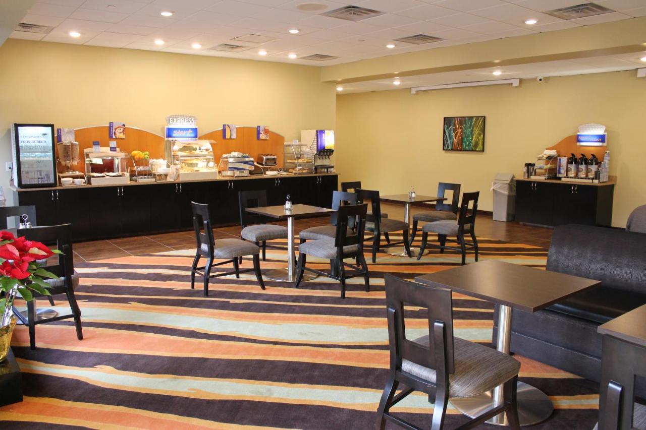 Express Princeton Southeast By Ihg Hotel 3*