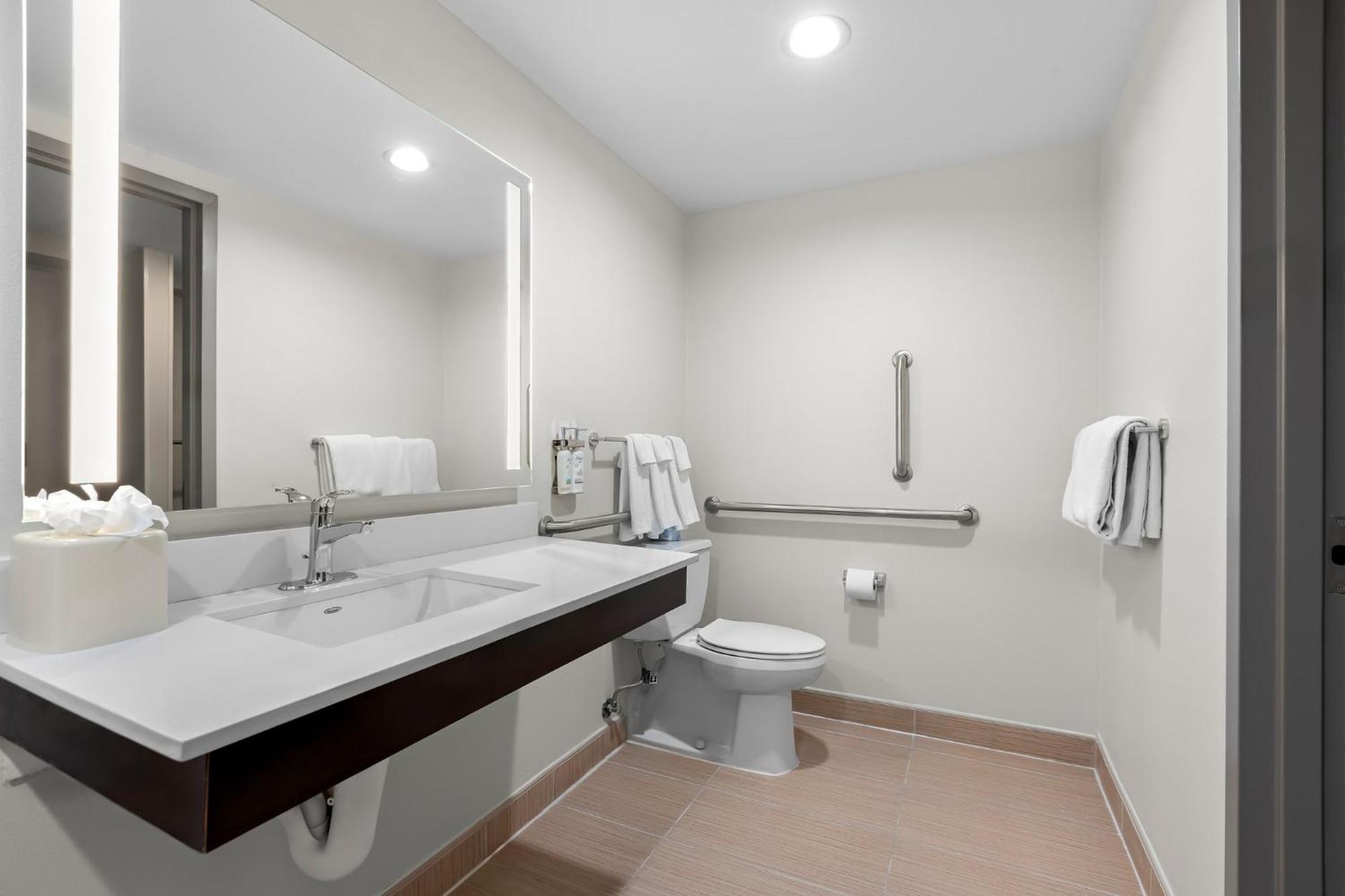 Express Princeton Southeast By Ihg Hotel