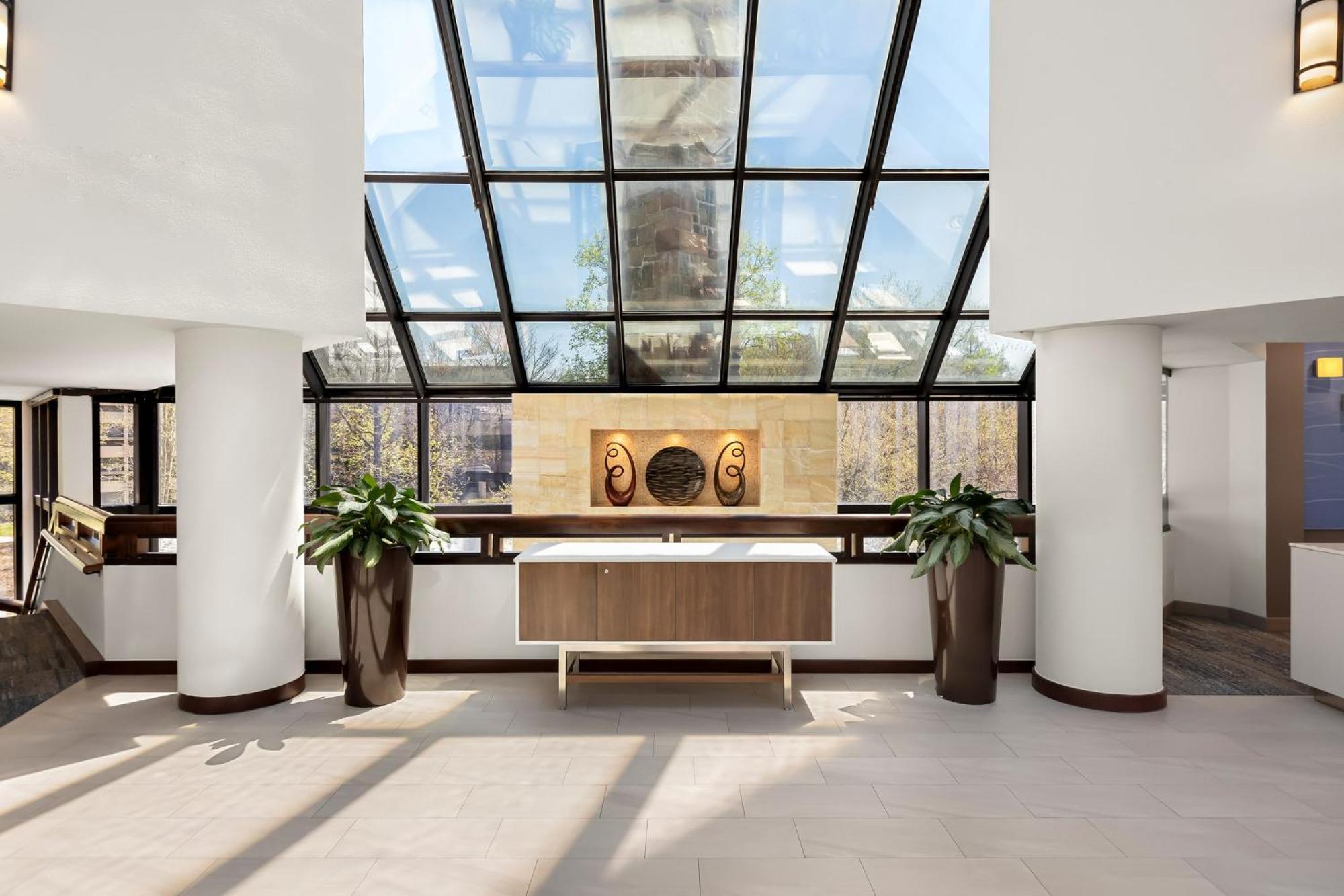 Express Princeton Southeast By Ihg Hotel 3*